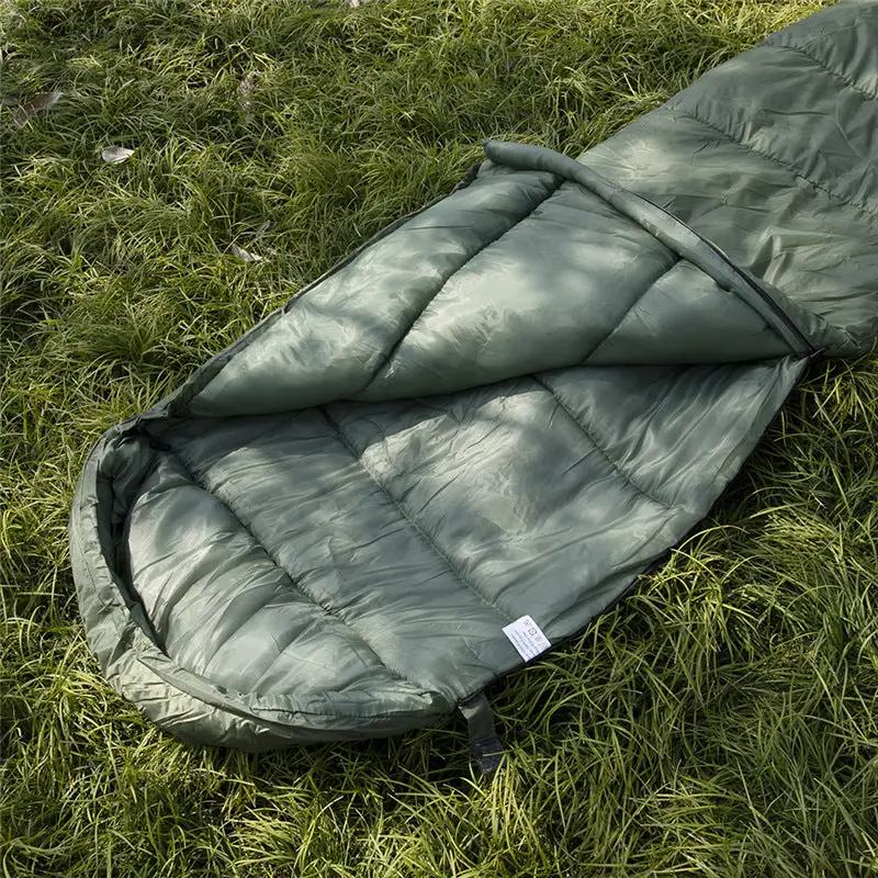 Ancien sac de couchage militaire - Image 9