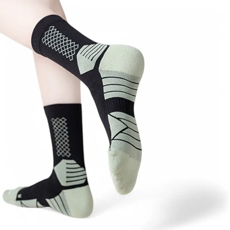 Chaussettes randonnée femme - Image 17