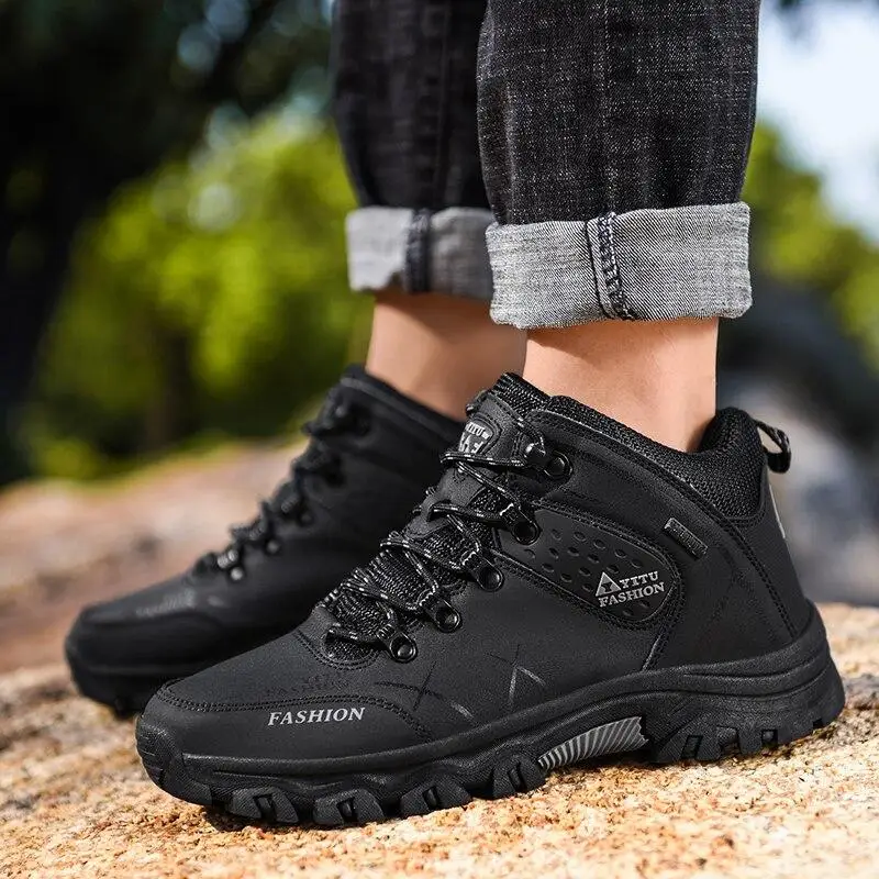 CHAUSSURE MILITAIRE EN SIMILICUIRE - Image 11