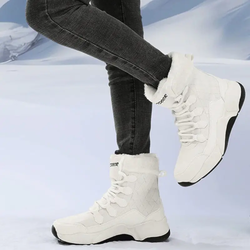 Chaussures noires fourrées femme grand froid - Image 17