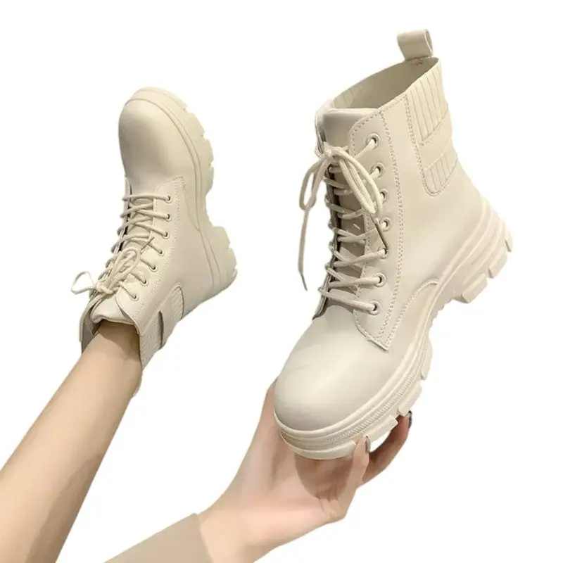 Chaussures type rangers femme - Image 10