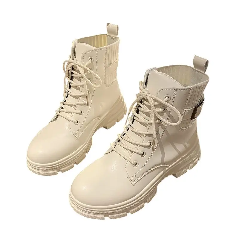 Chaussures type rangers femme - Image 3