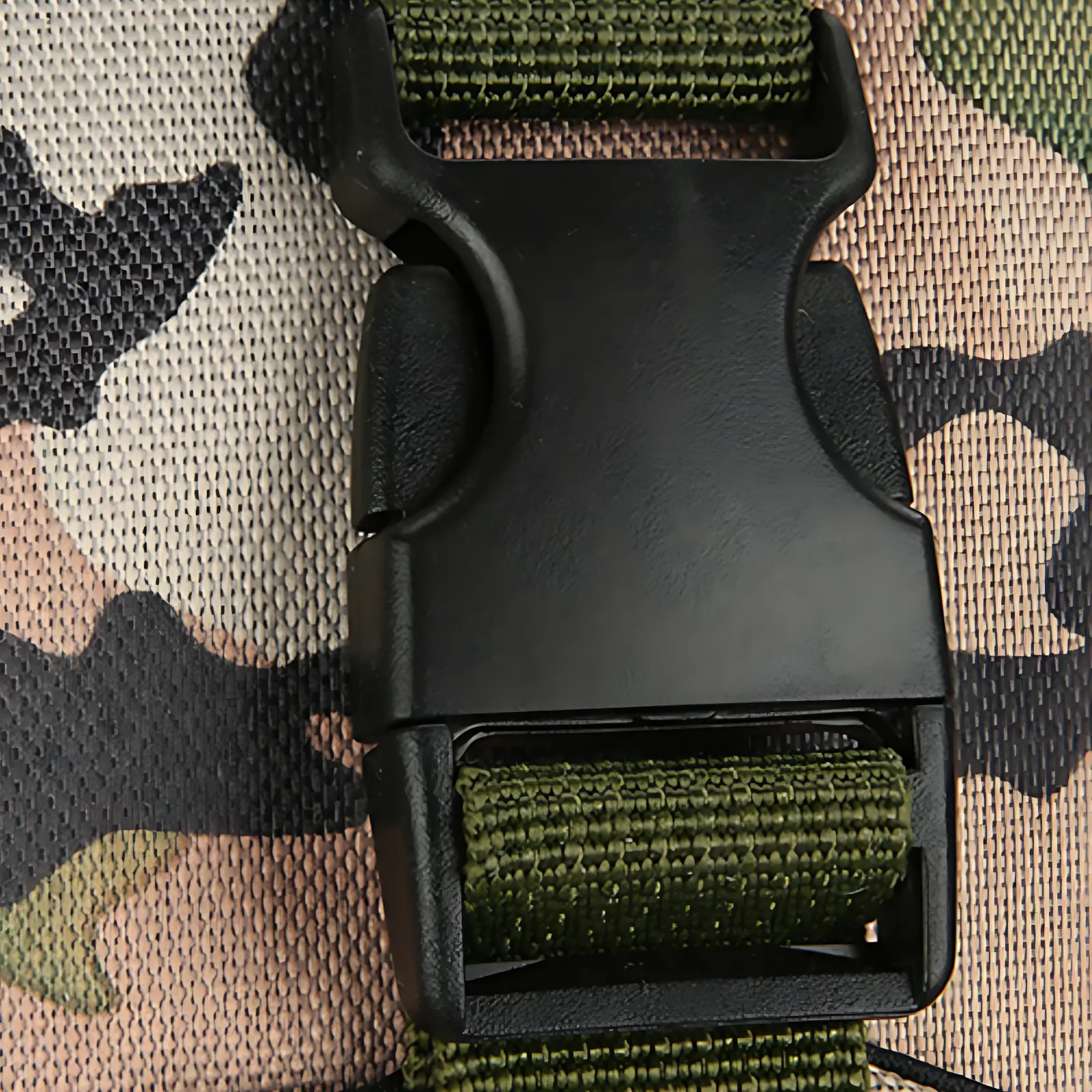 Grand sac à dos tactique - Image 11