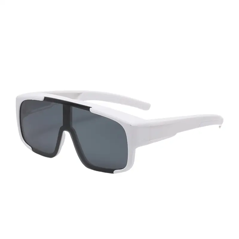 Lunettes randonnée de face - Image 13
