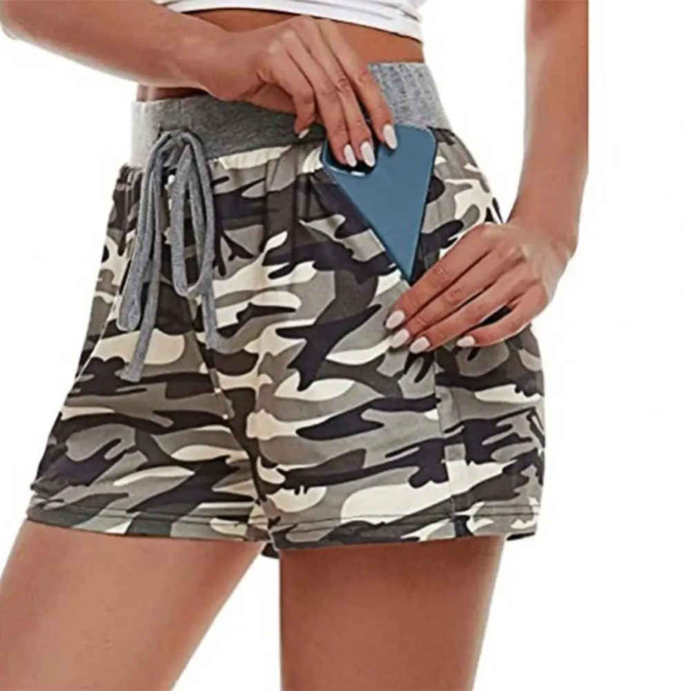 Mini short militaire femme - Image 3