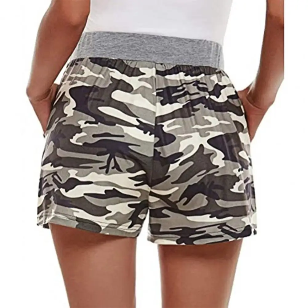 Mini short militaire femme - Image 4