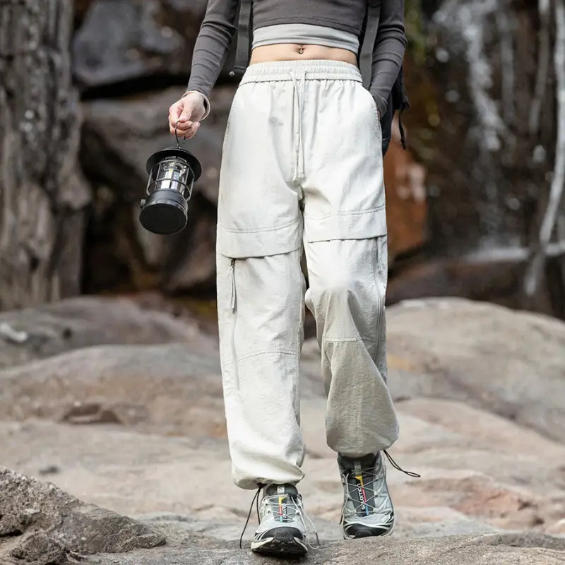 Pantalon trekking femme large - Image 7