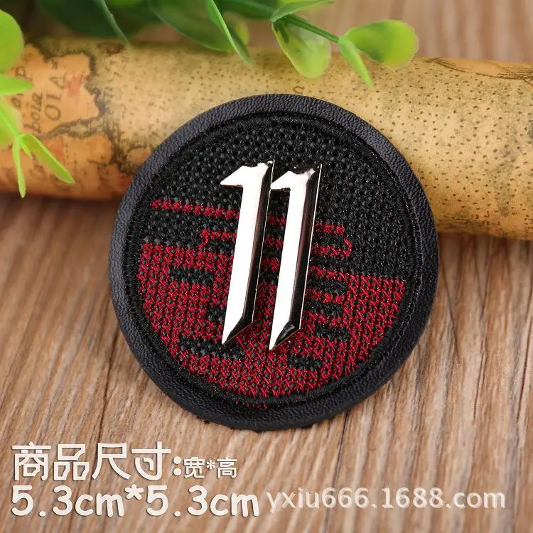 PATCH MILITAIRE AVEC MOTIF D'ALLIAGE - Image 9