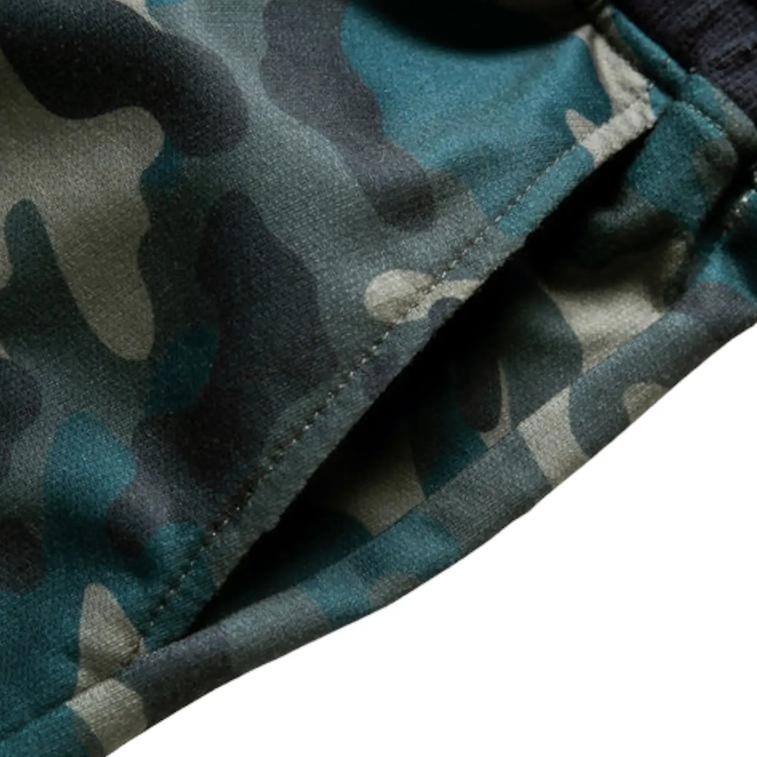 SHORT MILITAIRE - CAMOUFLAGE VERT - Image 3