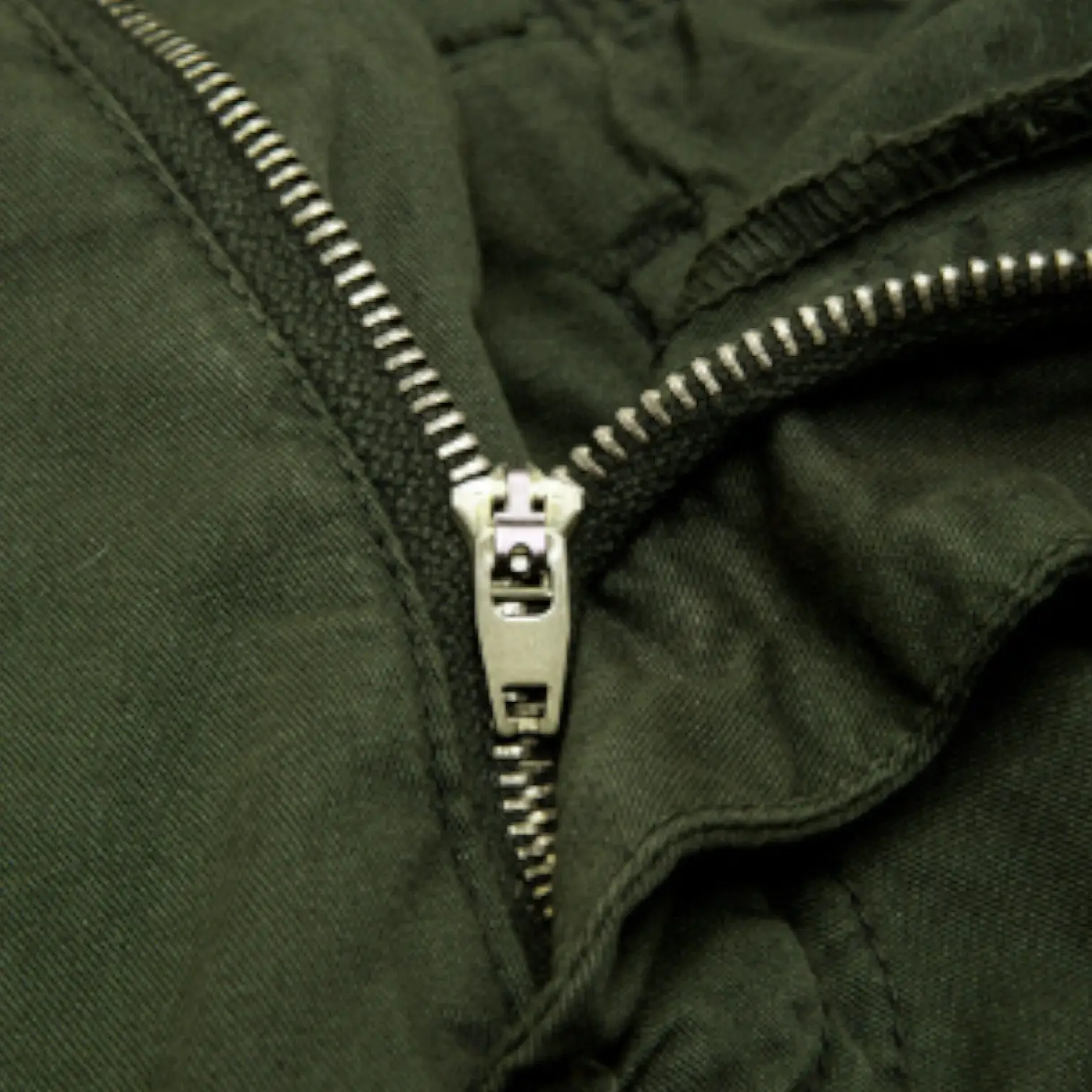 SHORT MILITAIRE - CARGO - Image 3